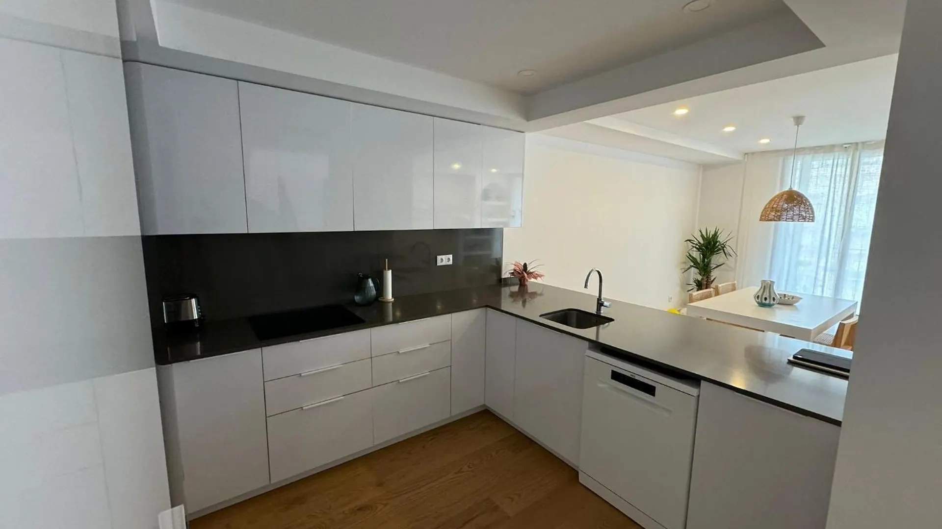 Eixample Penthouse - Bright 2Br Duplex With Terraces Apartment Barcelona