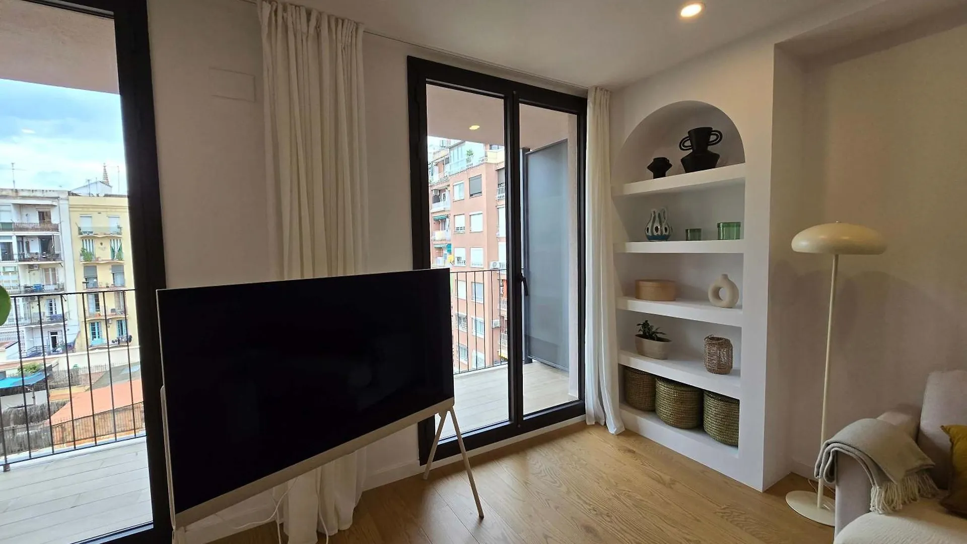 Eixample Penthouse - Bright 2Br Duplex With Terraces Apartment Barcelona Spain