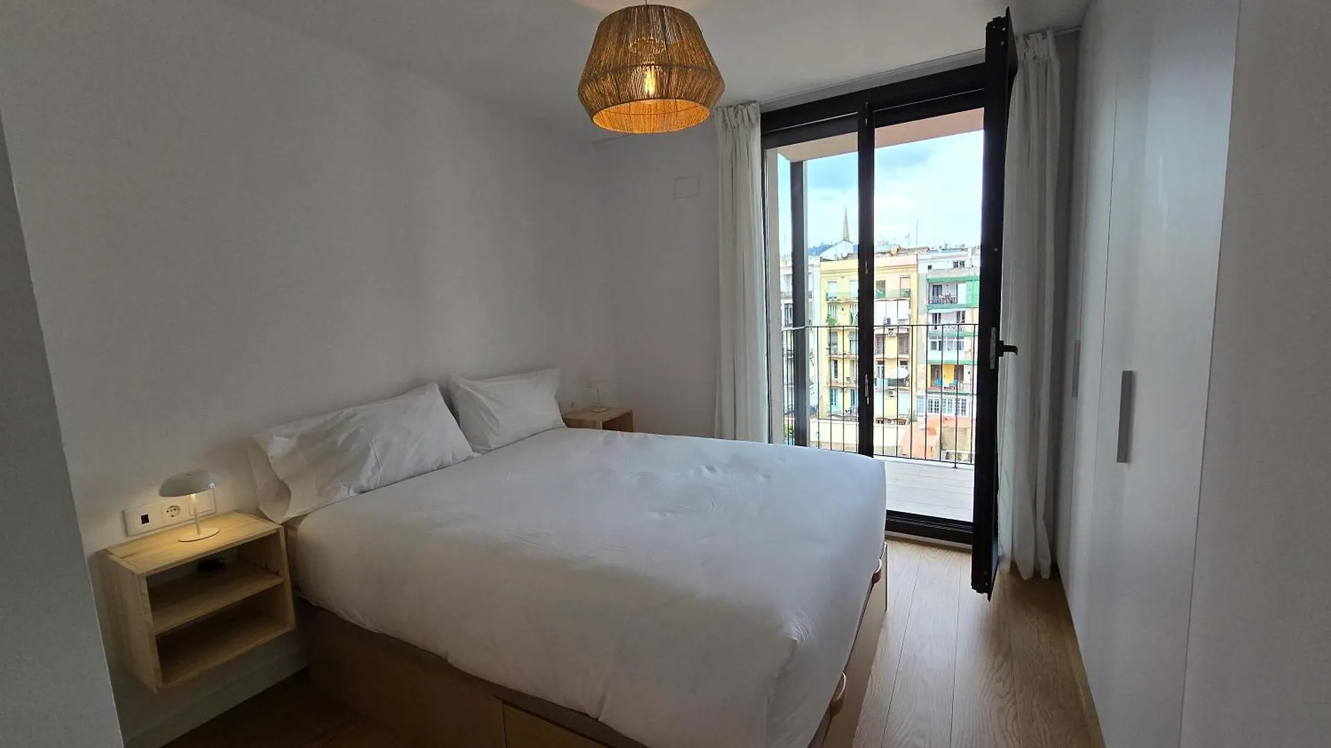 Eixample Penthouse - Bright 2Br Duplex With Terraces Apartment Barcelona