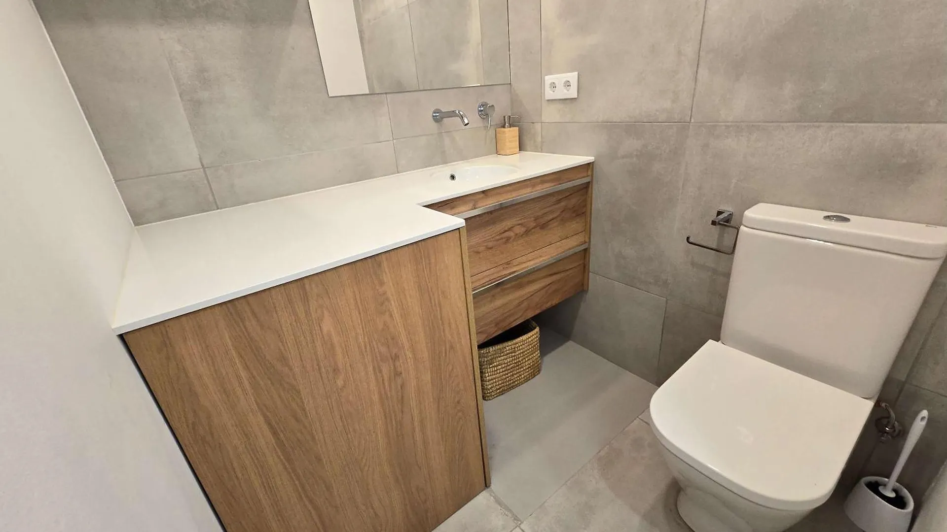 Eixample Penthouse - Bright 2Br Duplex With Terraces Apartment Barcelona